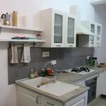 Le Madier Apartment *