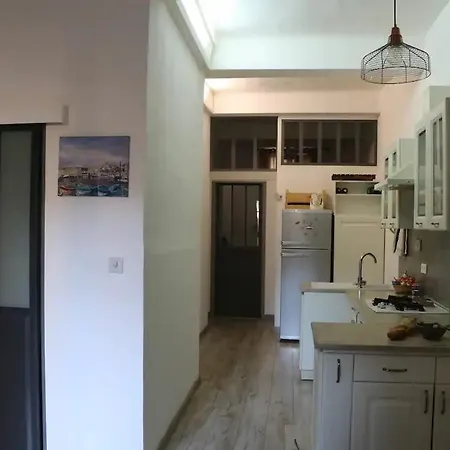 Le Madier Apartment
