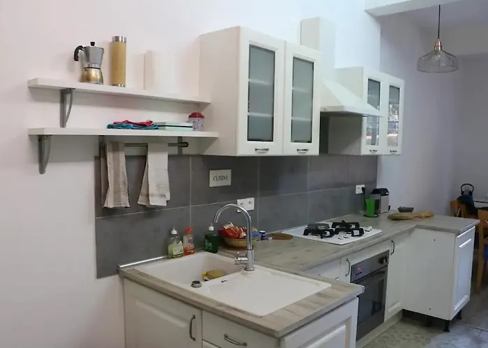 Le Madier Apartment *